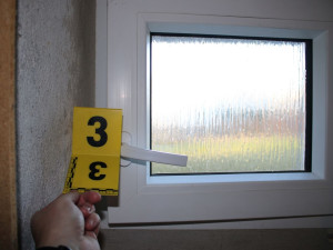 Policisté dopadli zloděje, který v uplynulých týdnech terorizoval Jihlavu. Na kontě má nejméně pět vloupání