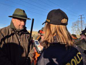 Policistky kontrolovaly myslivce. Nikdo z nich nepil a zbraně měli v pořádku