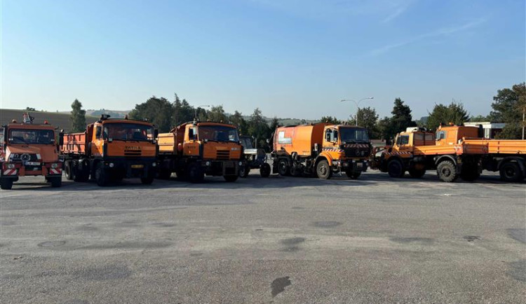 Vysočině daruje vyřazenou techniku na údržbu silnic Ukrajině, může tam sloužit ještě několik let. Foto: Se svolením Kraje Vysočina