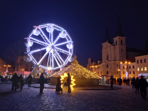 Vánoční centrum Jihlavy láká k procházce. Lidé mohou o svátcích také na výšlap s turisty, do zoo nebo na loď