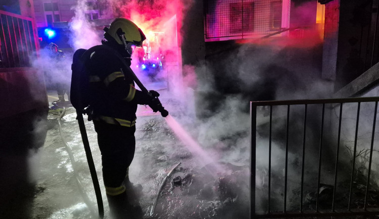 Hasiče na Vysočině na Štědrý večer zaměstnávaly požáry. Vyjížděli k pěti událostem. Foto: Se svolením HZS Kraje Vysočina