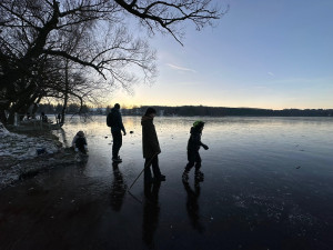 Bruslaři teď ve velkém vyhledávají Velké Dářko nebo rybník pod Zelenou horou