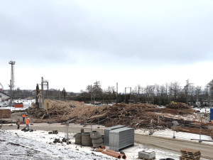 FOTO: Dílo je dokonáno. Po budově městského nádraží v Jihlavě zbyla po týdnu jen hromada suti