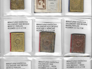 FOTO: Sběratel z Moravských Budějovic vlastní největší kolekci kapesních kalendářů v ČR