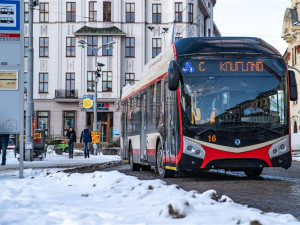 Březnové úpravy v MHD: Posílí terminál Chlumova, do Štoků a Smrčné se už jezdit nebude