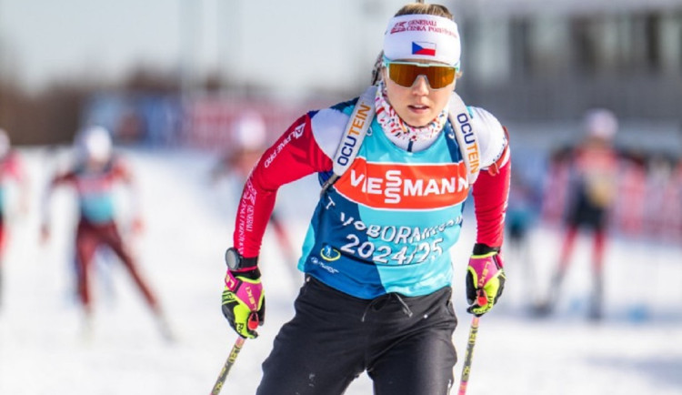 Biatlonistka Voborníková ve stíhačce v Novém Městě nejprve klesla na 27. místo, v cíli byla patnáctá. Foto: Se souhlasem Českého biatlonu