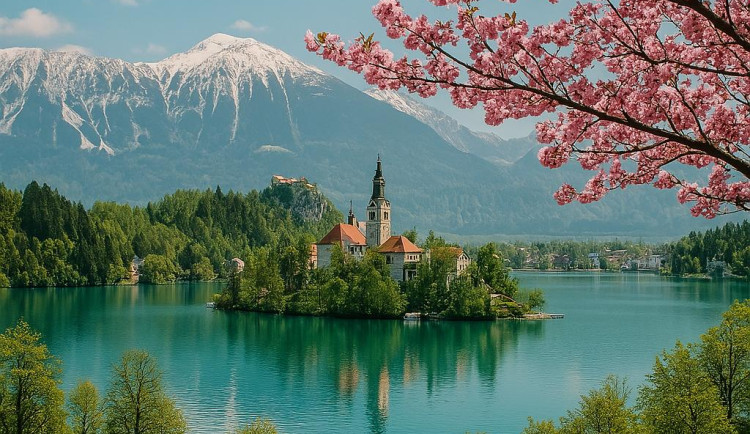 Kam na jarní dovolenou? Poznejte krásy Slovinska!