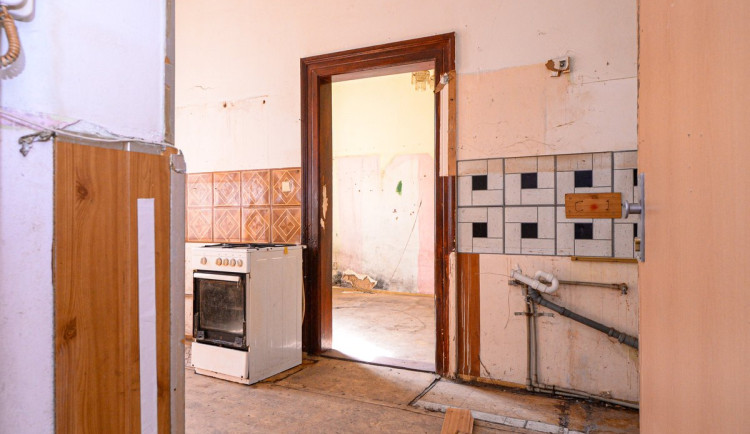 Město za 47 milionů opraví dva domy u centra, vznikne tam 16 bytů pro rodiny i vybrané profese