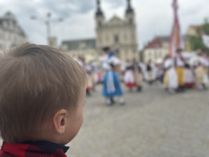 VIDEO: Májové slavnosti v Jihlavě. Podívejte se na letošní zaplétání máje