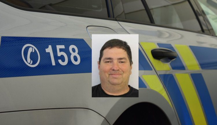 Policie hledá neslyšícího muže, který napadá na nohu. Od pondělí nepřišel domů