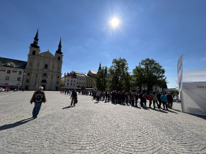 O kontrolu znamének byl v Jihlavě zájem. Hodinu a půl ve frontě, řekl první čekající