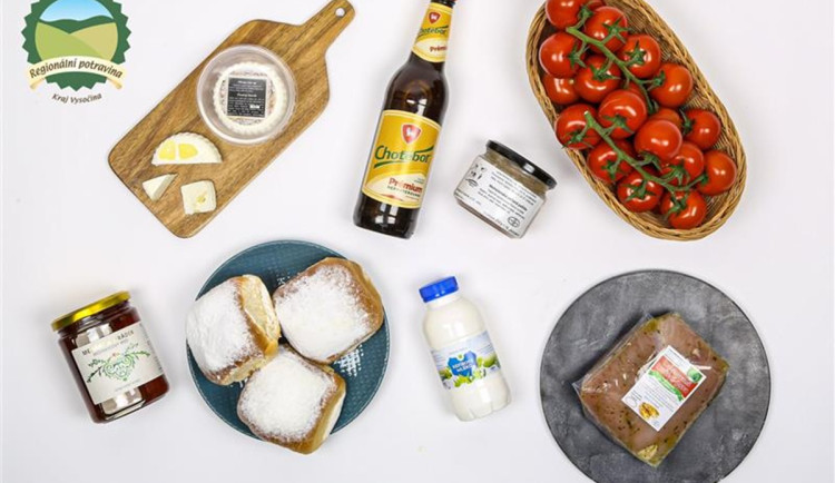 Regionální potravinou jsou rajčata, buchty, pivo, med i kozí sýr s česnekem. Foto: Se svolením Kraje Vysočina