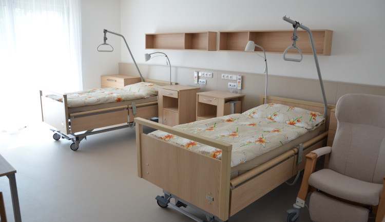 Moravské Budějovice mají nový dům pro seniory. Má pět pater a 84 lůžek