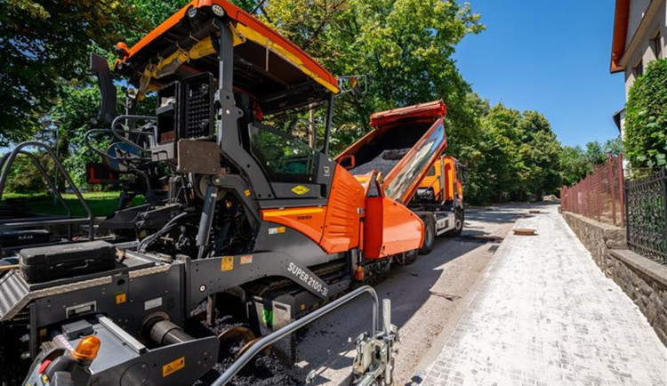 Ilustrační foto asfaltování. Foto: Se svolením Města Jihlava