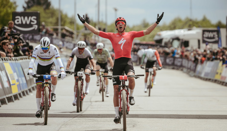 Cink dojel při domácím závodě horských kol šestnáctý, vyhrál Američan Blevins. Foto: www.mtbnmnm.com