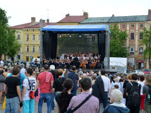 Na jihlavském náměstí vystoupí Čechomor. Na večerní koncert bude vstup zdarma