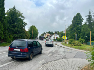 U Venuše řídí dopravu semafory. Chtěli je sami řidiči a teď by je tam nechali