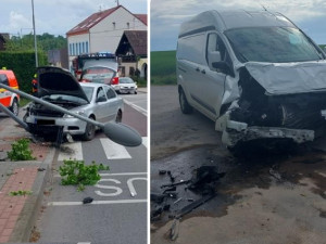 Kritické pondělí na silnicích Pelhřimovska. Senioři bourali v Čejově i Zhořci