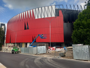 FOTO: Stavba Horácké arény začíná finišovat, dnes a zítra bude uzavřená Tyršova