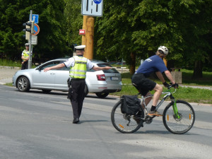 FOTO: Dopravní policisté soutěžili, řízení křižovatky se obešlo bez excesů