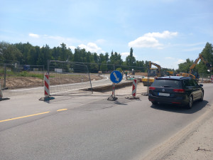 FOTO: Přeložka silnice mezi Jihlavskou a Brněnskou ulicí ve Žďáru je téměř hotová