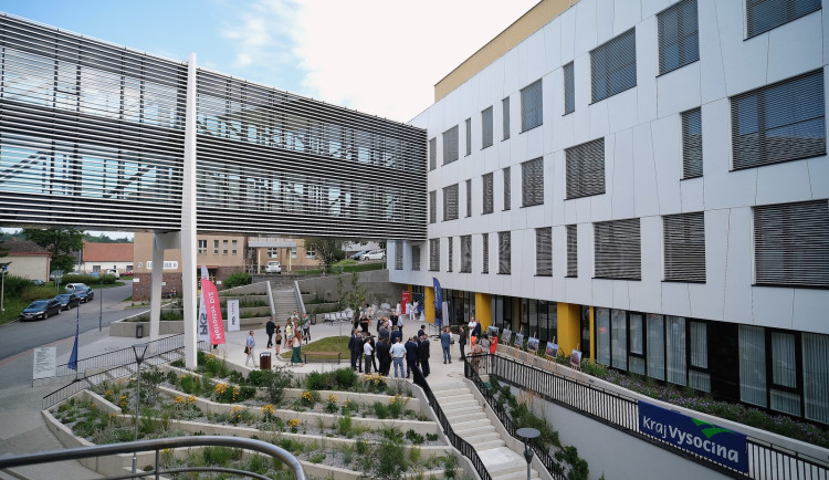 Pavilon Péče o rodinu v Nemocnici Pelhřimov. Foto: Se svolením Nemocnice Pelhřimov