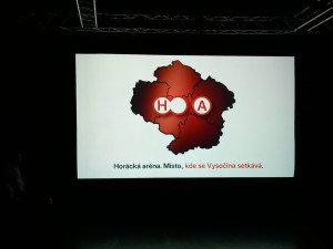 FOTO: Horácká aréna má logo a maskota. Jde o díla studentů z Helenína