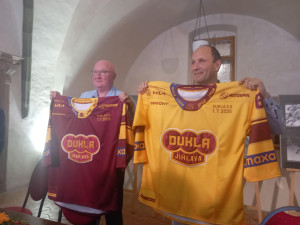 Smlouva je podepsaná. Město už není většinový vlastník klubu HC Dukla Jihlava