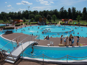 Konec čekání ve frontách. Vodní ráj nově nabízí online prodej vstupenek