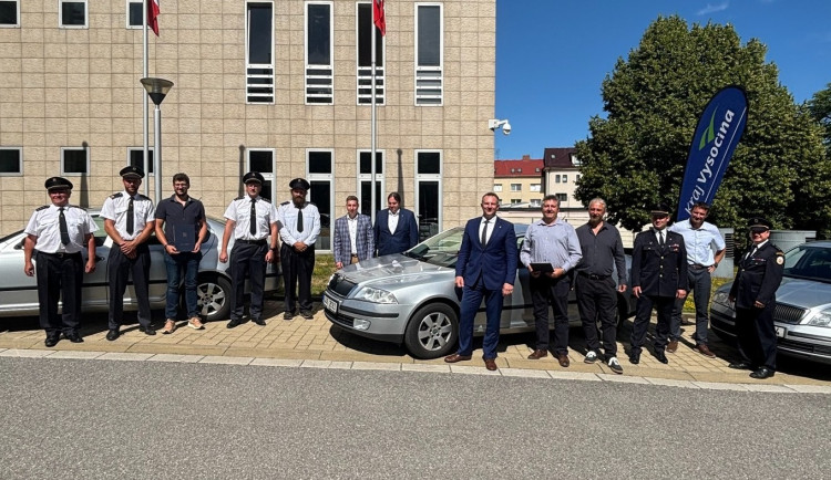 Nová praxe. Vyřazené automobily dává hejtmanství zdarma hasičům nebo obcím. Foto: Se svolením Kraje Vysočina