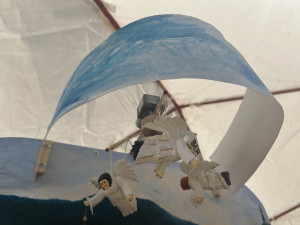 Třešť znovu hostí Dřevořezání. Nejradši dělám fousaté dědky, říká místní řezbář