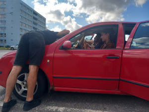 FOTO: V Jihlavě se natáčí nový sitcom. Diváci se při scénách od nemocnice zasmějí