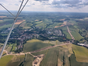 Obchvat Brtnice z výšky. Unikátní snímky ukazují, kudy pojedou kamiony do Dukovan