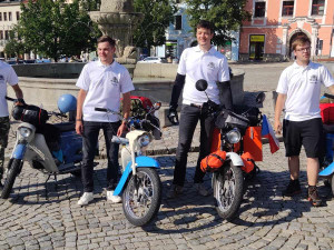 Pionýry z Jihlavska zase jedou do světa. Cílem je vyfotit se před Koloseem, říkají mladí dobrodruzi