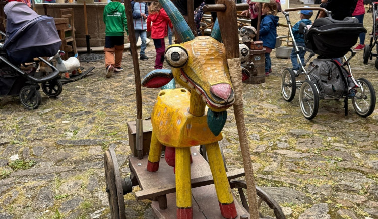 Na Hračkobraní v Kamenici nad Lipou si děti hrají, výstavy baví spíš dospělé. Foto: Se svolením Kraje Vysočina