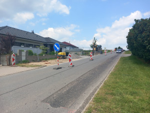 Na kraji Brtnice vzniká nová autobusová zastávka, lidé budou mít i nové chodníky