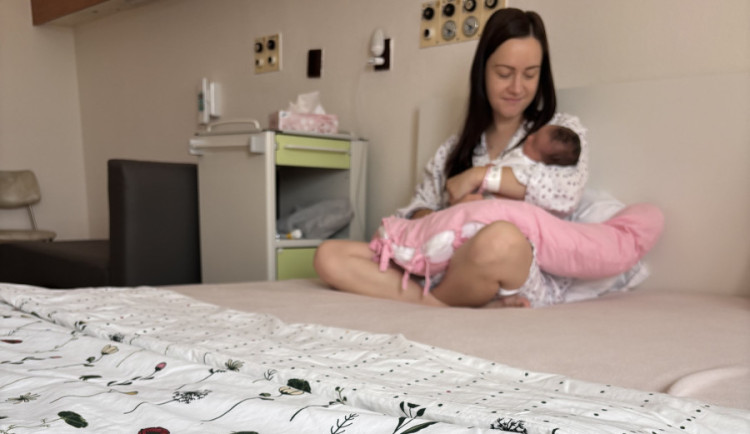 Po porodu jako doma. Jihlavská nemocnice má už druhý rodinný pokoj