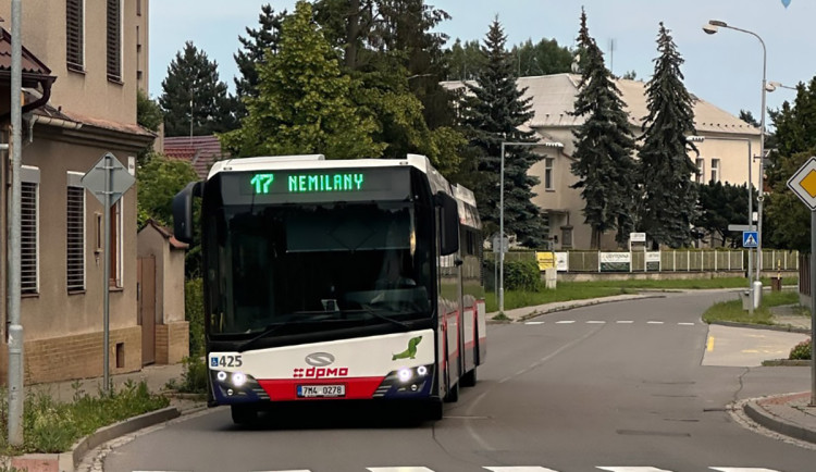 Víkendová uzavírka v Černovíře: omezení změní i trasy tří linek olomoucké MHD