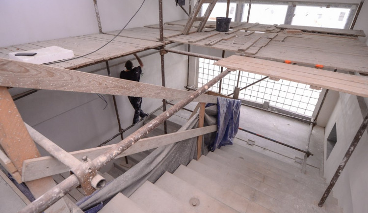 Plzeň investuje do oprav základních škol i sportovišť přes 220 milionů korun