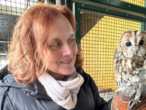 Dárci byli štědří. Mirka ze záchranné stanice bude mít vlastní neurostimulátor