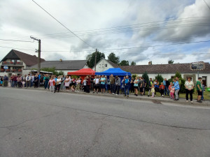 Foto: V Horních Dubenkách mohou ode dneška jít nakupovat klidně i o půlnoci