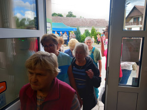 Foto: V Horních Dubenkách mohou ode dneška jít nakupovat klidně i o půlnoci