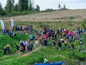 FOTO: Dřevěný muž měl opět rekordní účast, vyhrál šestnáctiletý Matyáš Večeřa