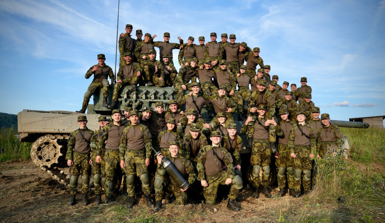 Vojenské cvičení absolvovali školáci i na Vysočině, přijdou si na desítky tisíc. Foto: Se svolením 22. základny vrtulníkového letectva Náměšť nad Oslavou