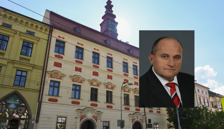 Před 12 lety zemřel vůbec první hejtman Vysočiny a ředitel NKÚ František Dohnal