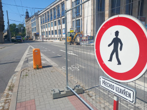 Další uzavírka v centru Jihlavy. Na týden se uzavře náměstí Svobody a Tolstého