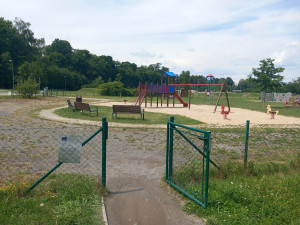 Plachty, záchranné kruhy a mola. Jihlavské hřiště bude ve stylu Rozmarného léta