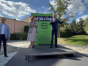 FOTO: Jihlava středobodem politické mapy Česka. Po Rakušanovi přijel i premiér Fiala