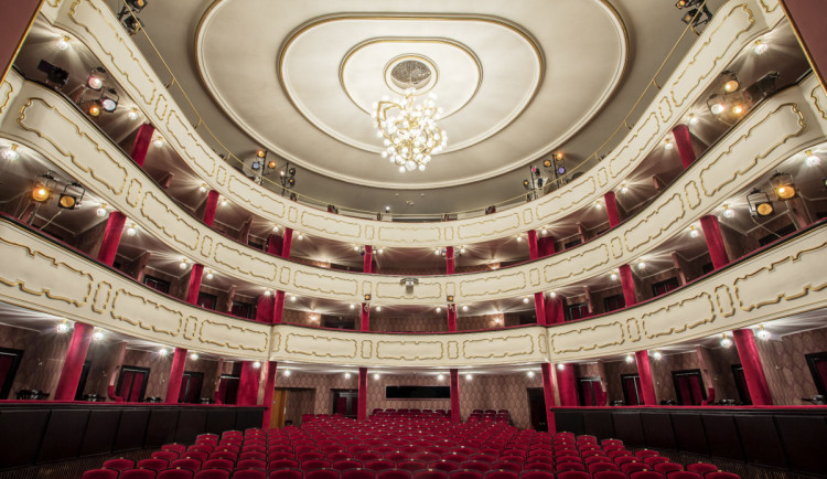 Moravské divadlo Olomouc pro novou sezonu připravilo jedenáct premiér