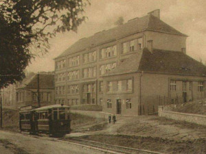 Rok 1909: První tramvaj v Jihlavě. Lidé z centra na konečnou dojeli za 14 minut